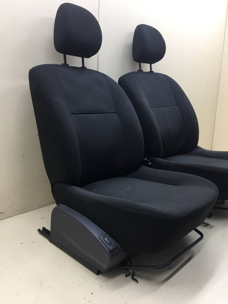 Сиденье (комплект) Nissan Almera 3 (G11, G15) 2012> Сиденье (комплект) Nissan Almera 3 (G11, G15) 2012>