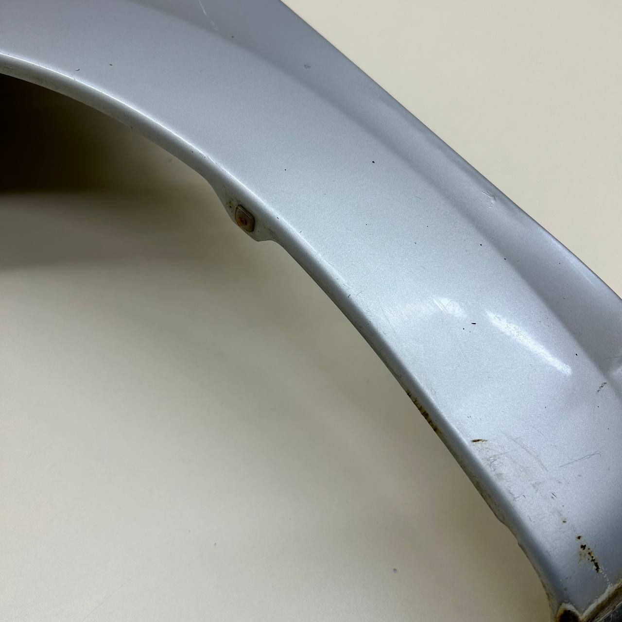 Крыло переднее левое Lada Granta 2011>