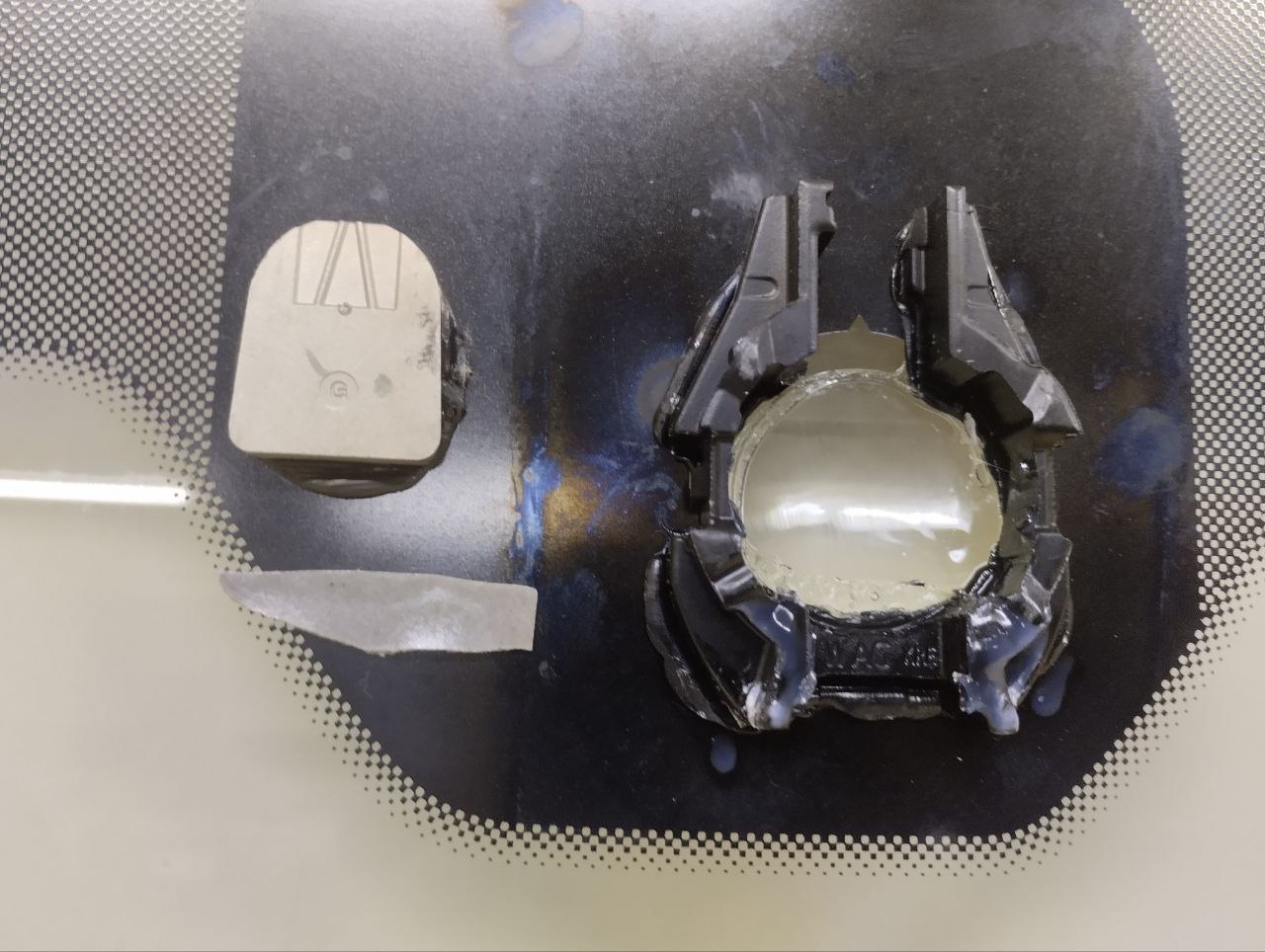 Стекло лобовое (ветровое) Nissan Qashqai (J11) 2014> Стекло лобовое (ветровое) Nissan Qashqai (J11) 2014>