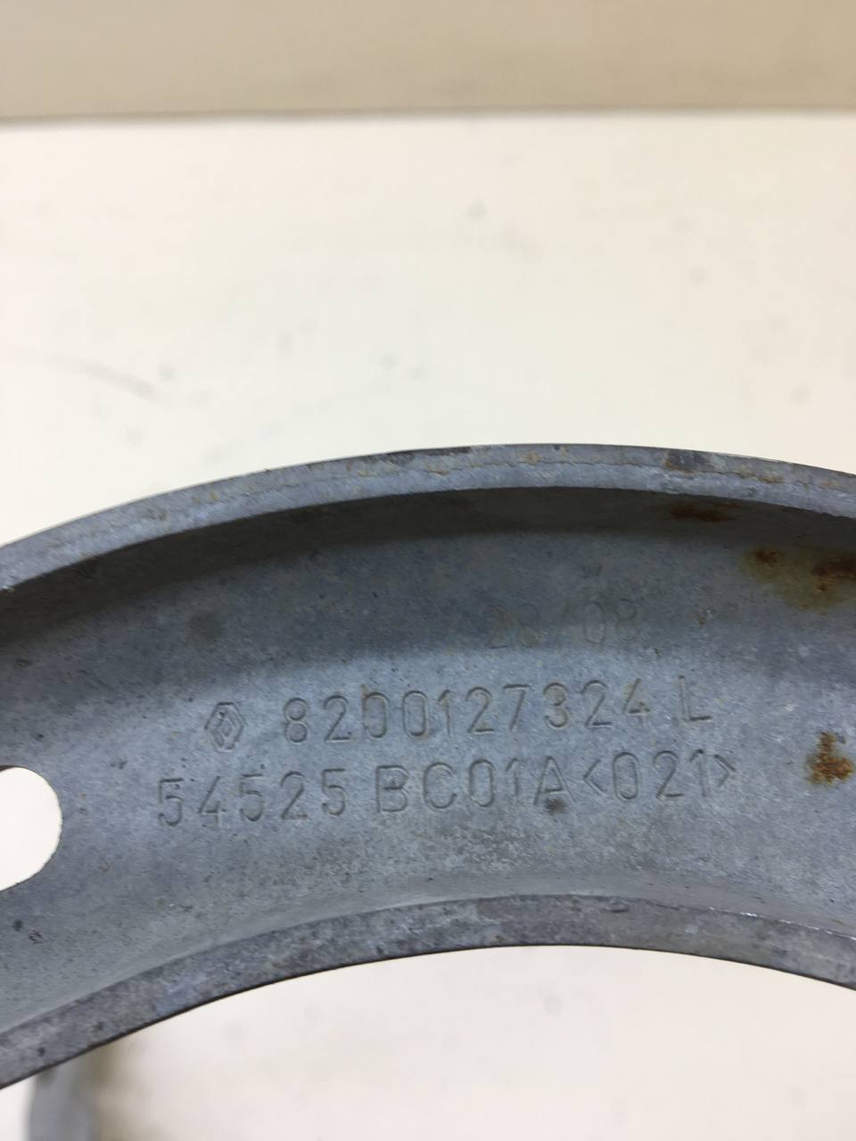 Кронштейн передней балки Nissan Note (E11) 2006-2013 Кронштейн передней балки Nissan Note (E11) 2006-2013