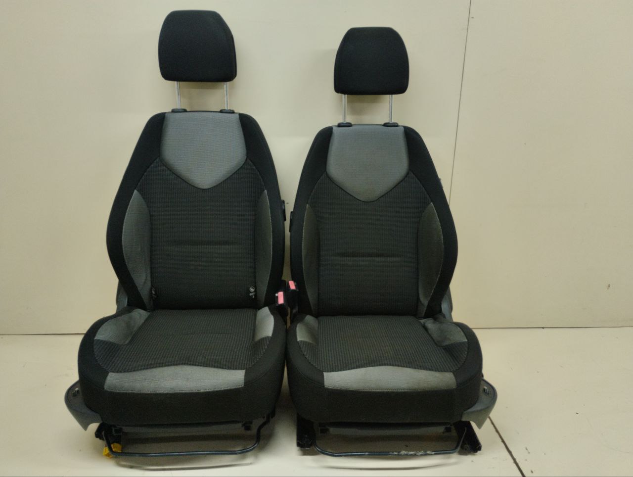 Сиденье (комплект) Peugeot 308 2007>