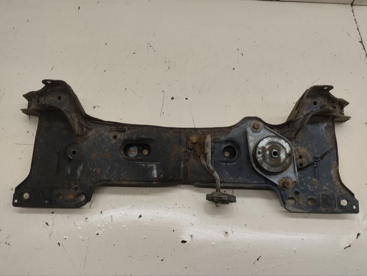 Балка подмоторная Fiat Albea 2002-2012 Балка подмоторная Fiat Albea 2002-2012