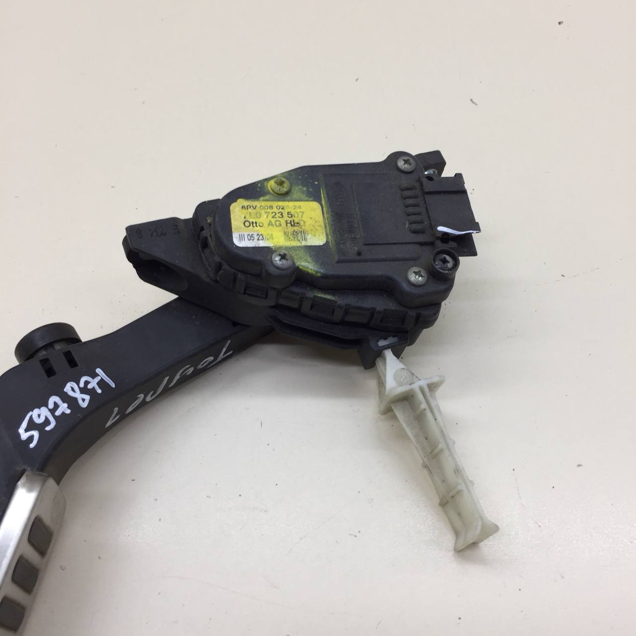 Педаль газа Porsche Cayenne 2003-2010