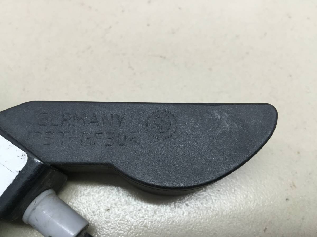 Ручка открывания капота BMW 5-Series F11/F07 2009-2016
