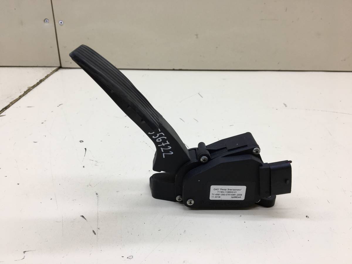 Педаль газа Chevrolet Niva 2009-2020