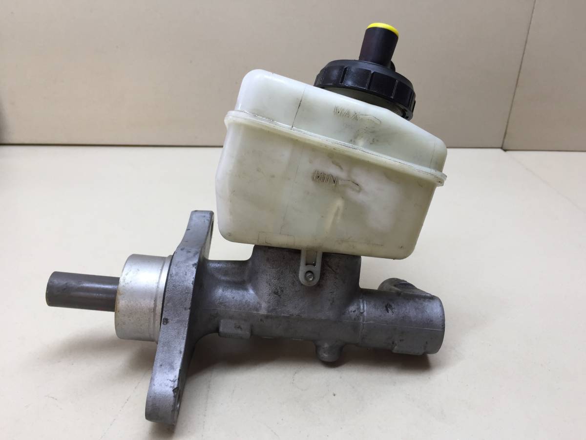 Цилиндр тормозной главный Renault Logan (1) 2005-2014