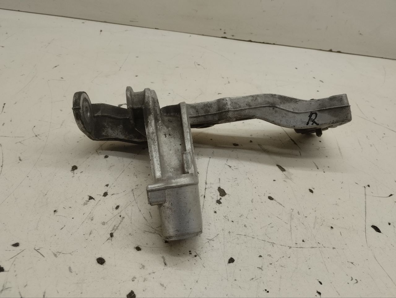 Кронштейн переднего рычага Skoda Octavia (A5 1Z-) 2004-2013