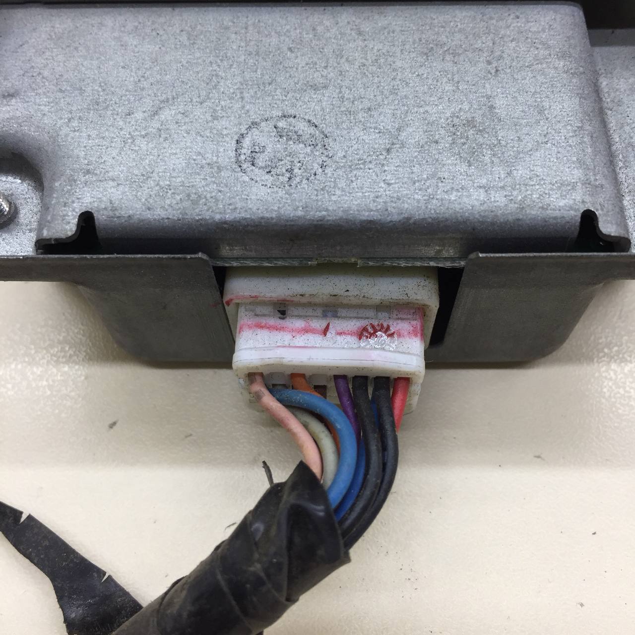 Блок электронный Renault Koleos (HY) 2008-2016