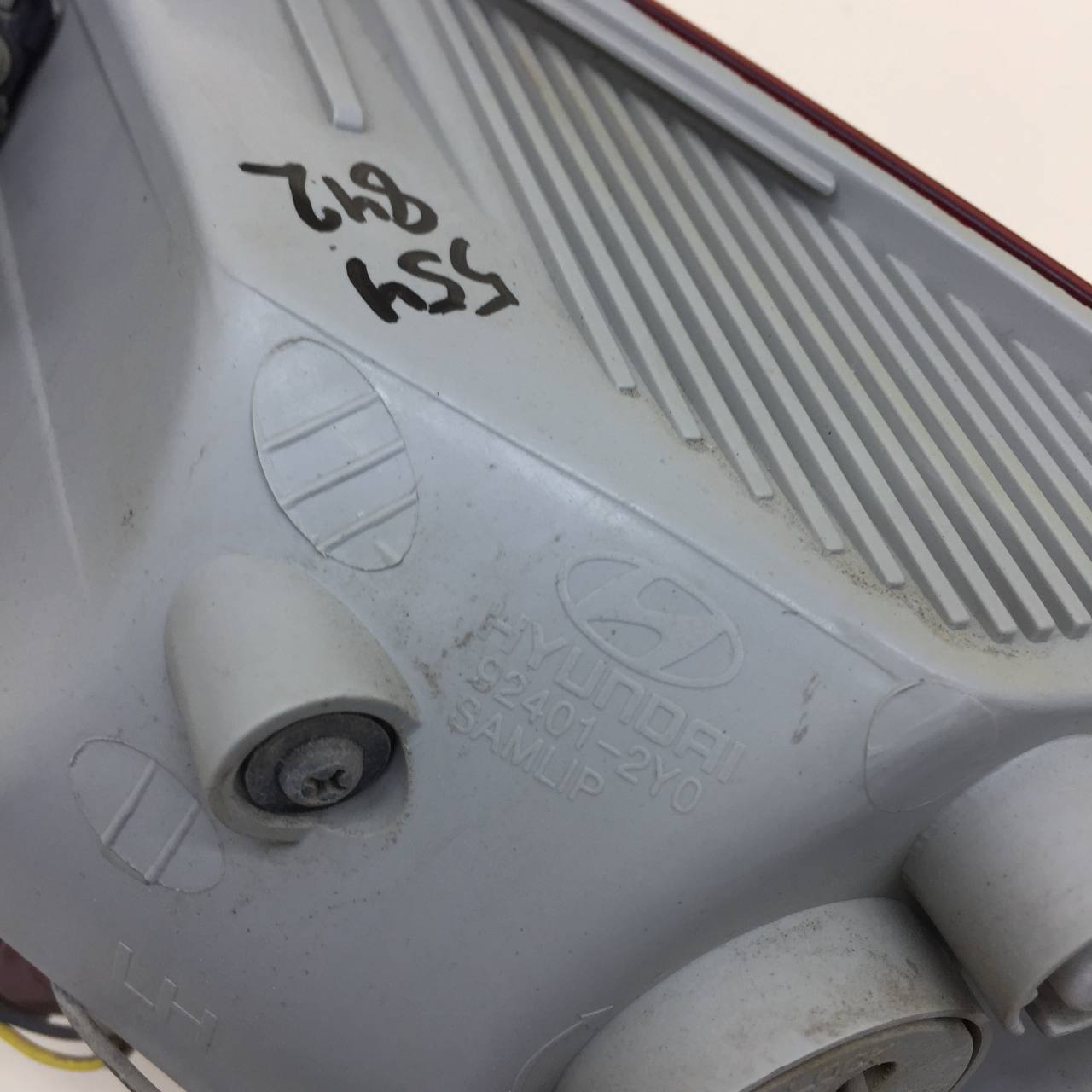 Фонарь задний наружный левый Hyundai ix35 (LM) 2010-2015 Фонарь задний наружный левый Hyundai ix35 (LM) 2010-2015