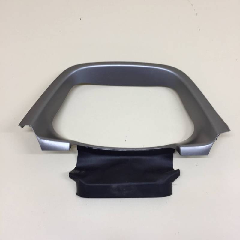 Накладка декоративная Toyota Rav 4 (XA40) 2013-2019