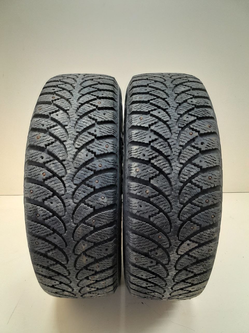 Шины R16 Зимние шипованные Cordiant Sno-Max