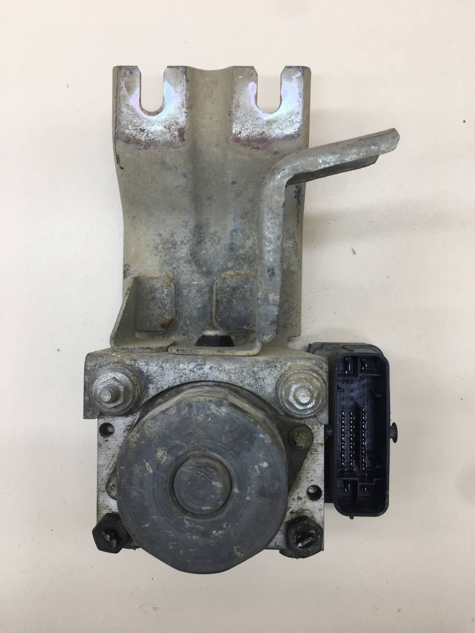 Блок ABS (насос) Lada Granta 2011>