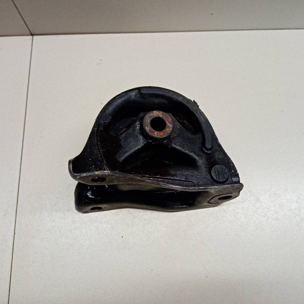 Опора двигателя Honda Civic EK2 1995-2000