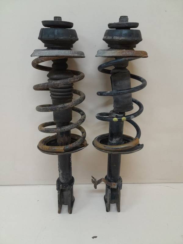 Амортизатор передний Nissan Almera 3 (G11, G15) 2012> Амортизатор передний Nissan Almera 3 (G11, G15) 2012>