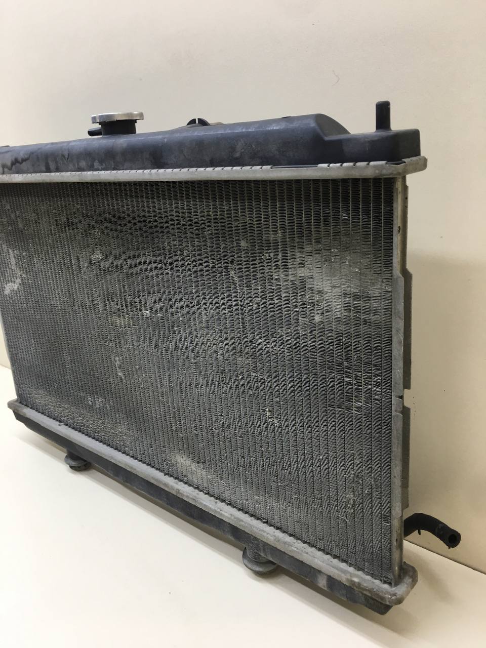 Радиатор охлаждения двигателя Nissan Primera (P12) 2002-2007