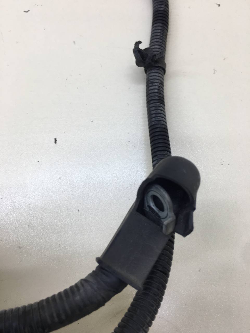 Клемма аккумулятора плюс Hyundai Elantra (MD) 2011-2016