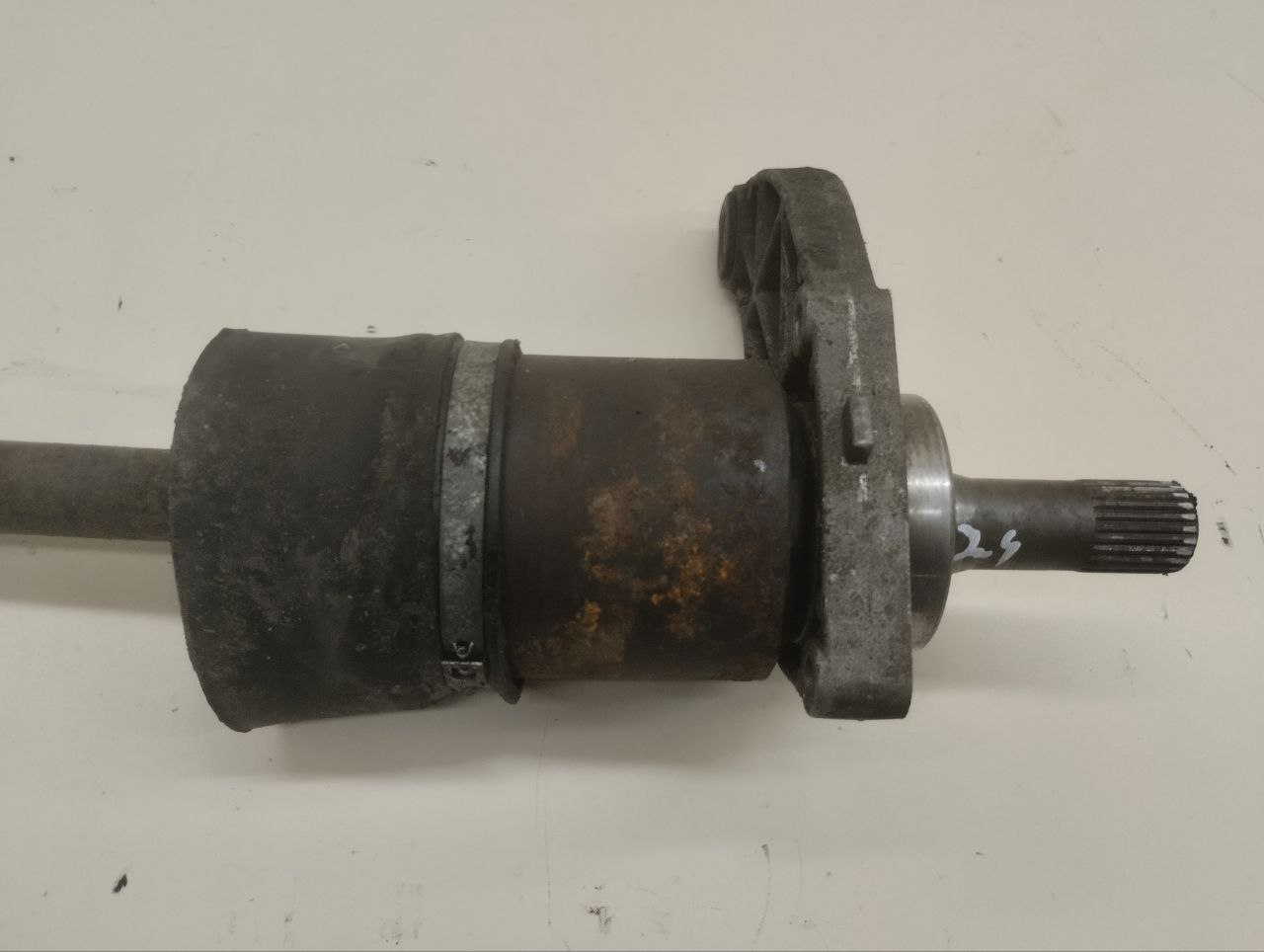 Полуось передняя левая Chevrolet Niva 2009-2020