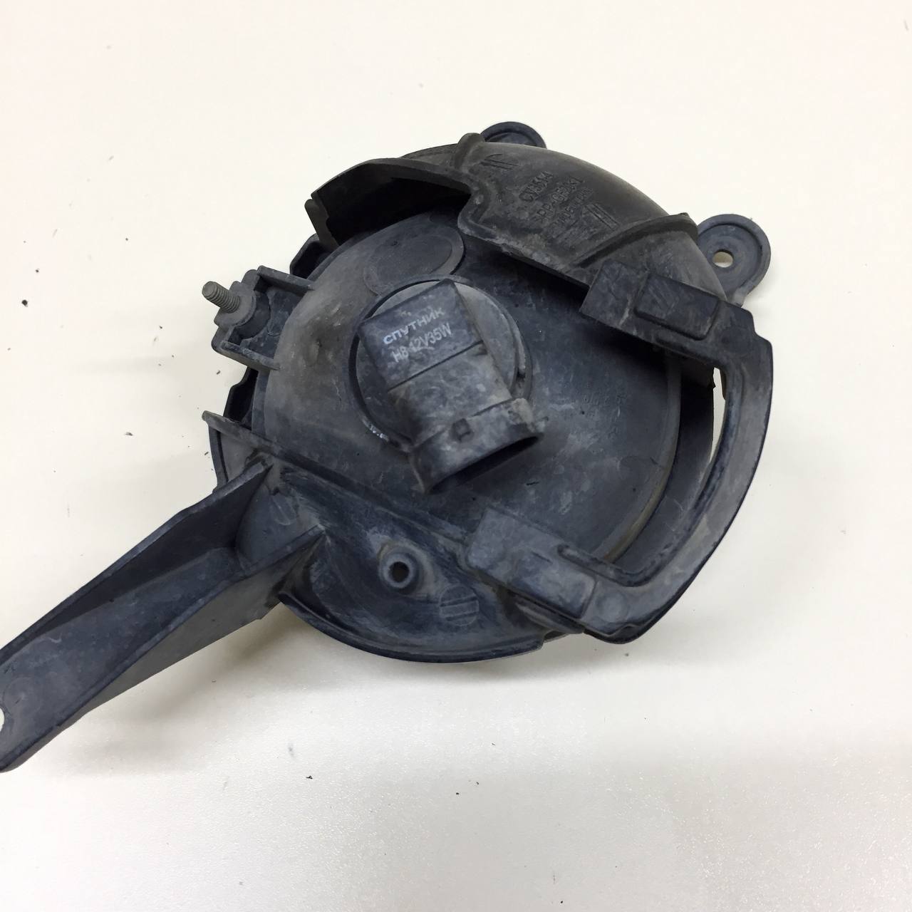 Фара противотуманная левая Chevrolet Cruze (J300) 2009-2016 Фара противотуманная левая Chevrolet Cruze (J300) 2009-2016