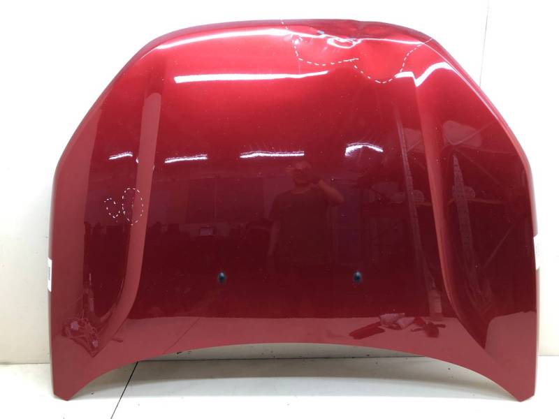 Капот Lada Vesta 2015>