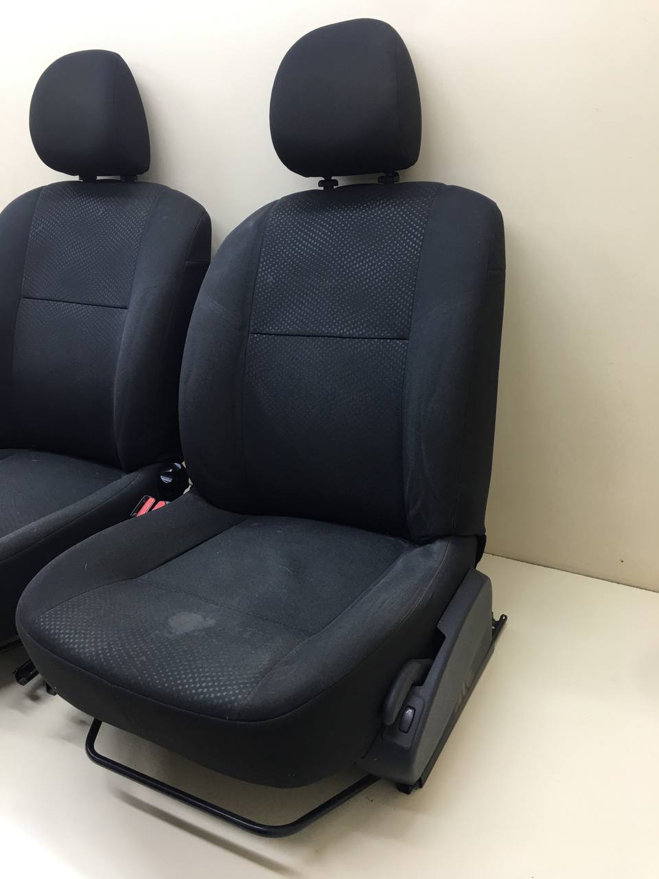 Сиденье (комплект) Nissan Almera 3 (G11, G15) 2012> Сиденье (комплект) Nissan Almera 3 (G11, G15) 2012>