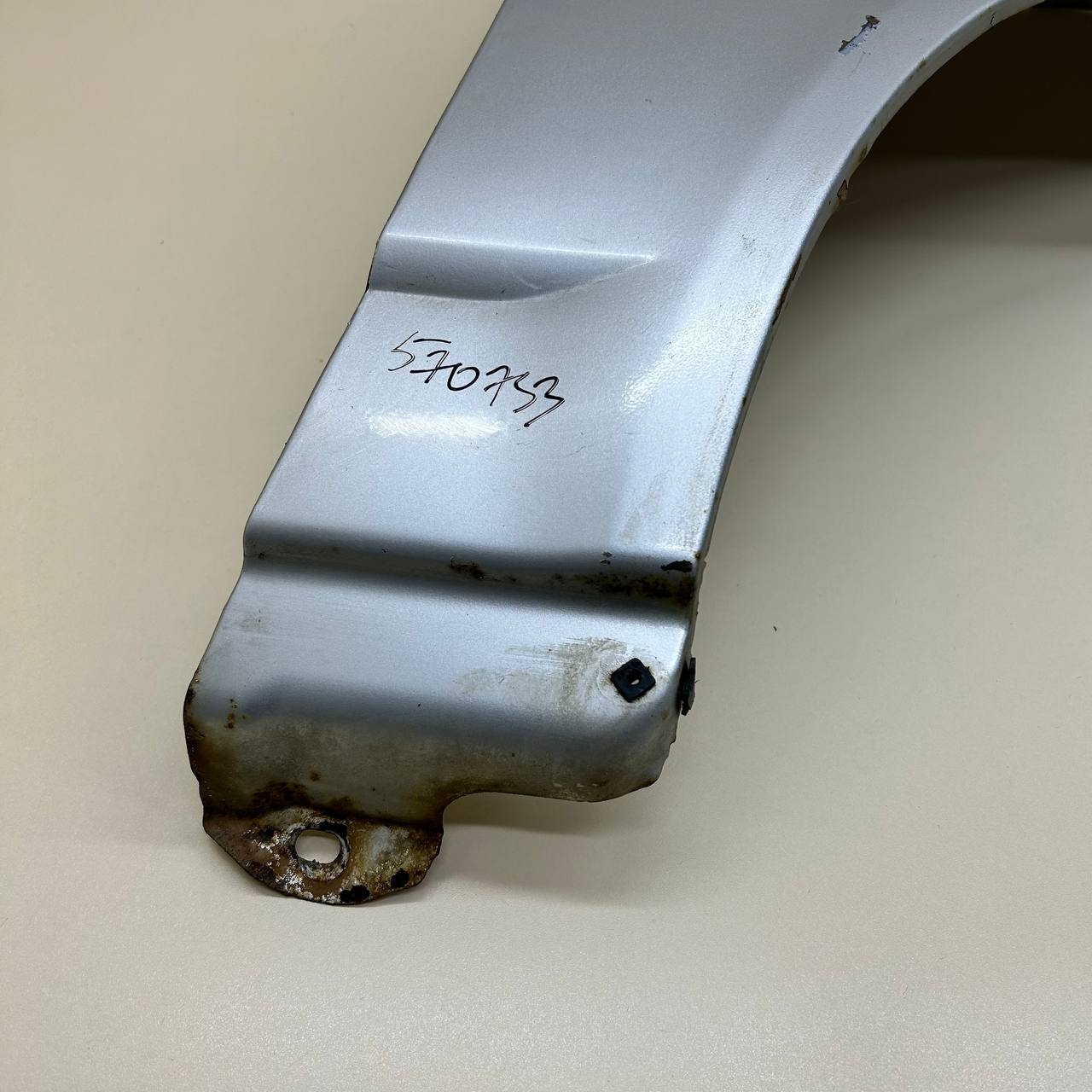 Крыло переднее правое Lada Priora 2007-2018