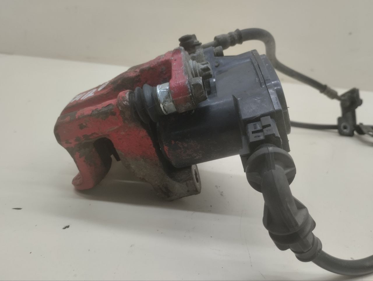 Суппорт задний правый Kia Optima 3 (TF) 2010-2015