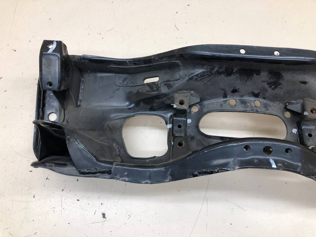 Балка подмоторная Subaru Legacy (B12) 1998-2003