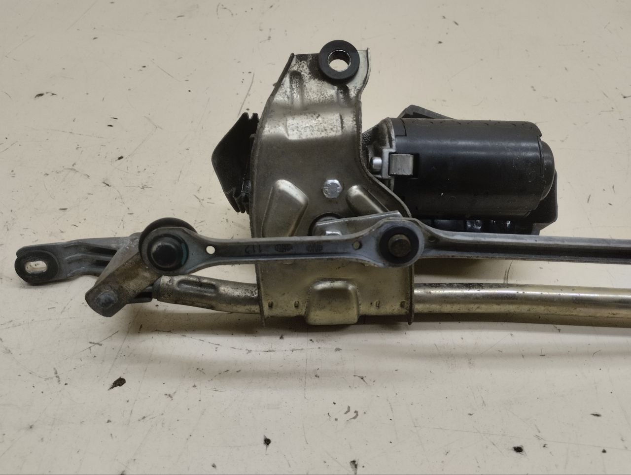 Трапеция стеклоочистителей Fiat Albea 2002-2012