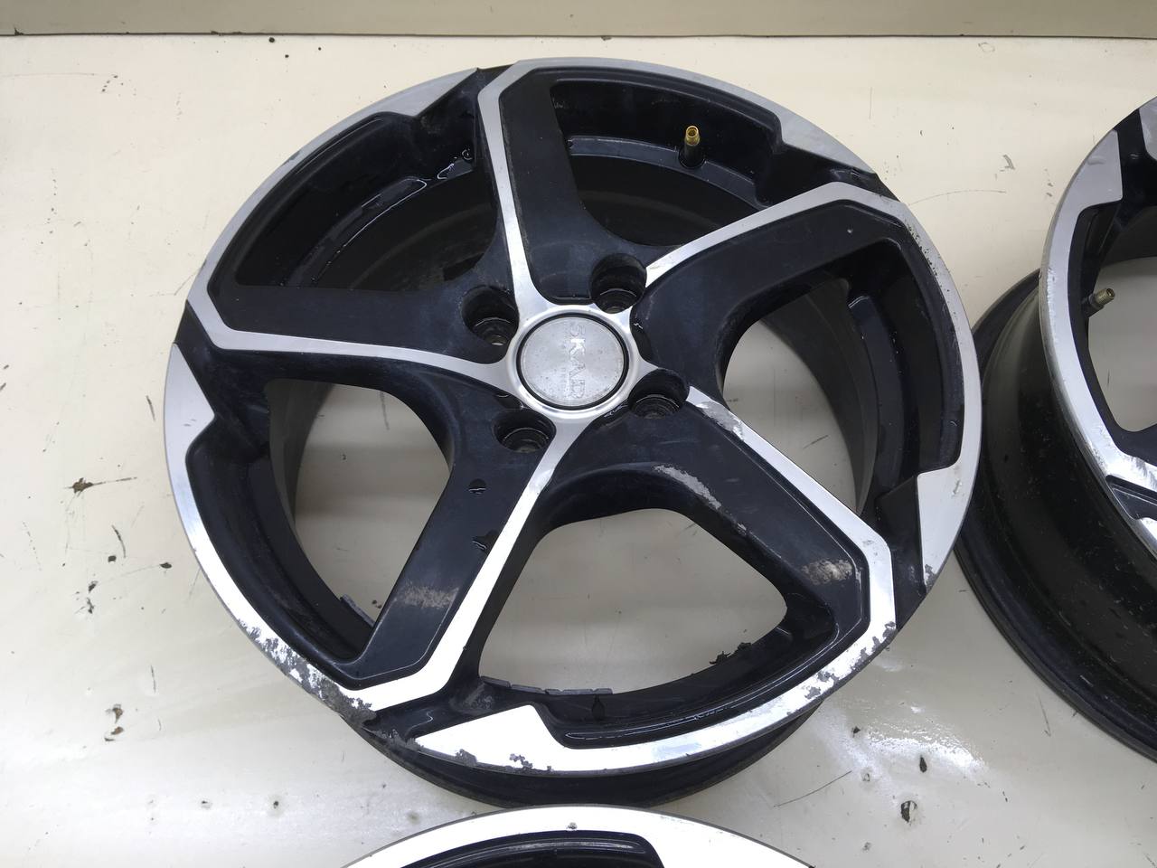 Диски R15 Литые