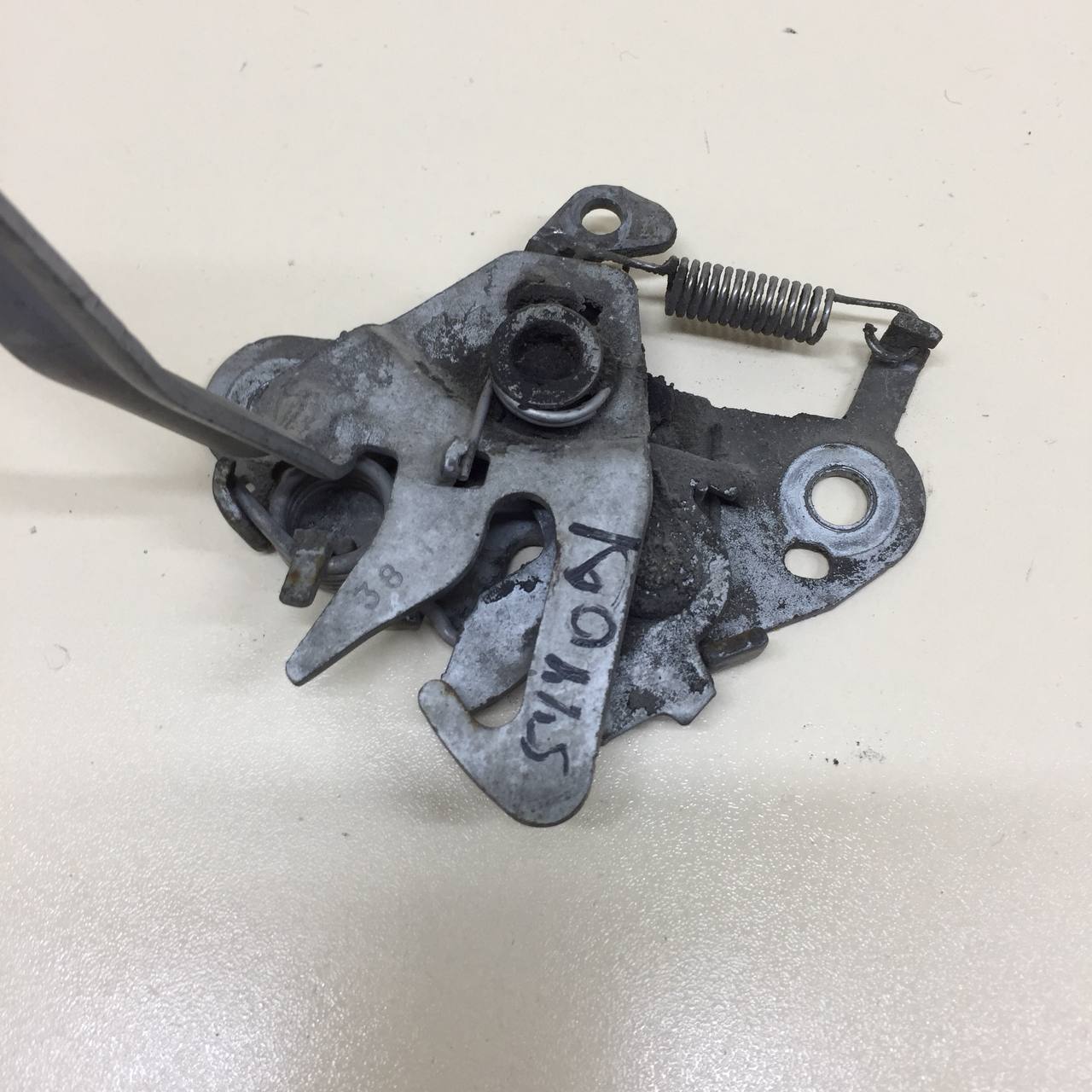 Замок капота Citroen С4 Grand Picasso 2006-2014 Замок капота Citroen С4 Grand Picasso 2006-2014