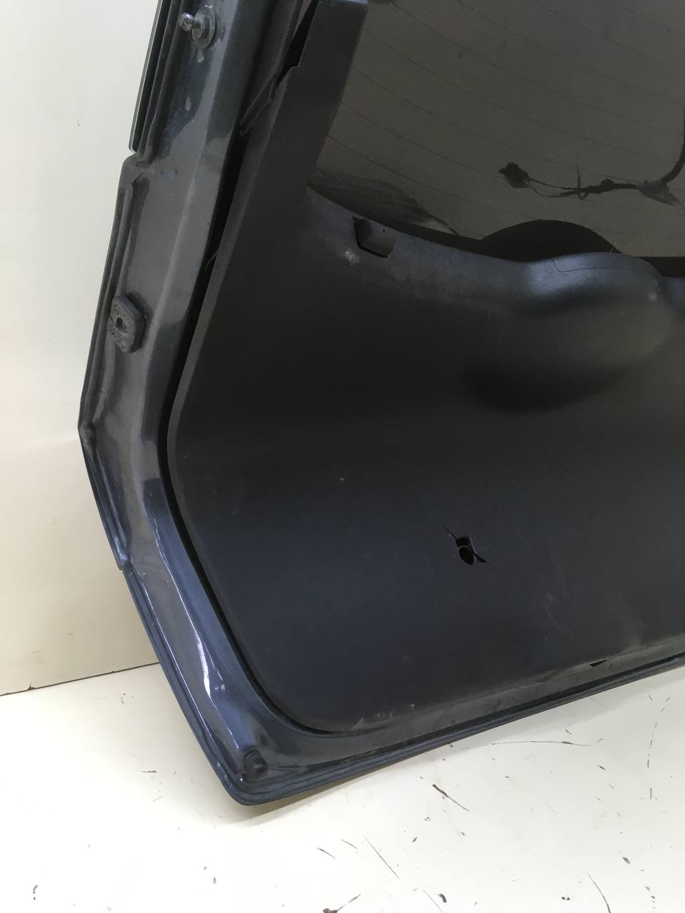 Дверь багажника со стеклом Skoda Octavia (A5 1Z-) 2004-2013 Дверь багажника со стеклом Skoda Octavia (A5 1Z-) 2004-2013