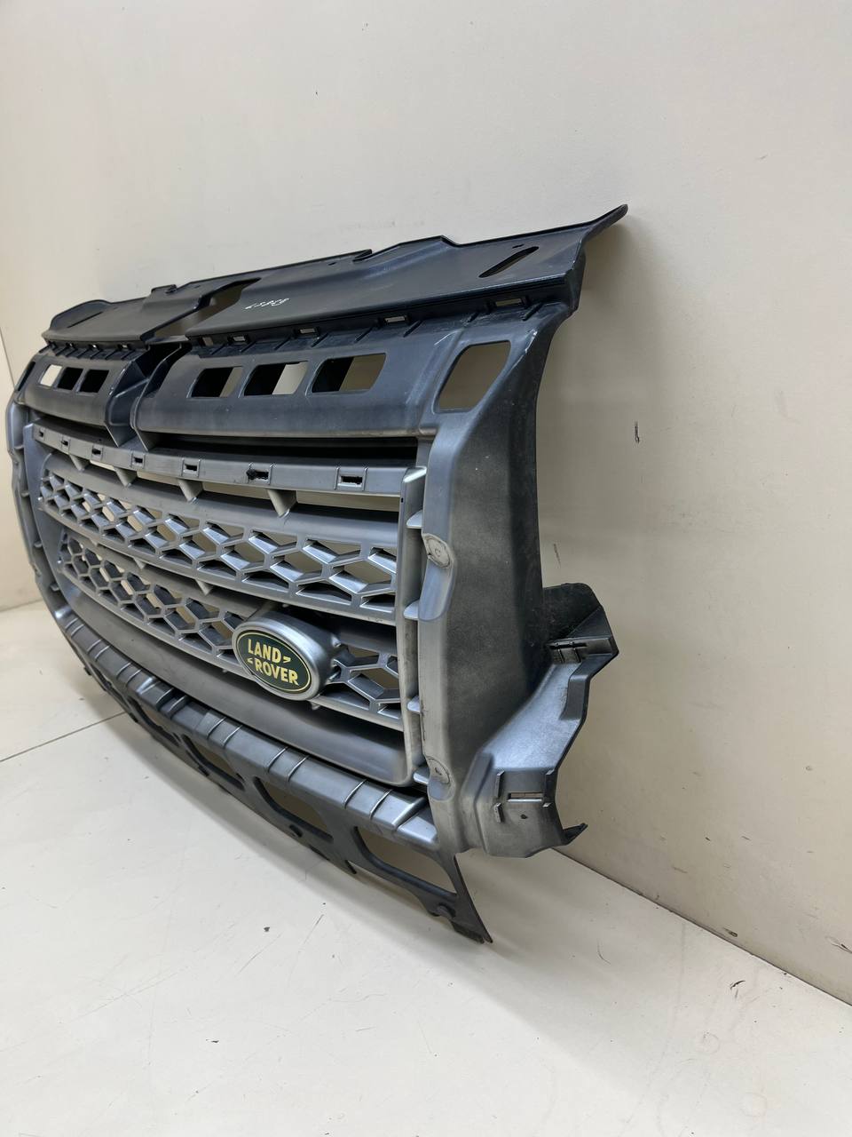 Решетка радиатора Land Rover Freelander 2 (FA) 2007-2014