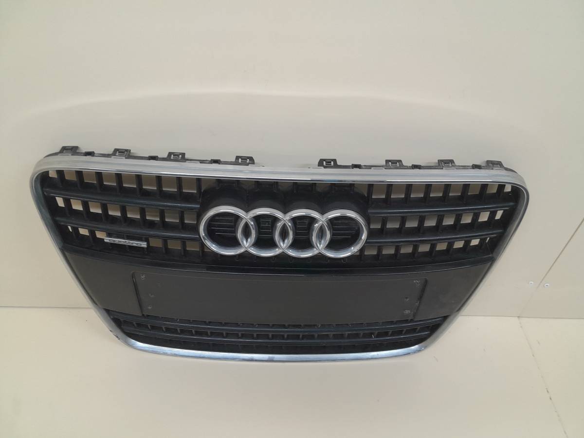 Решетка радиатора Audi Q7 (4L) 2005-2015