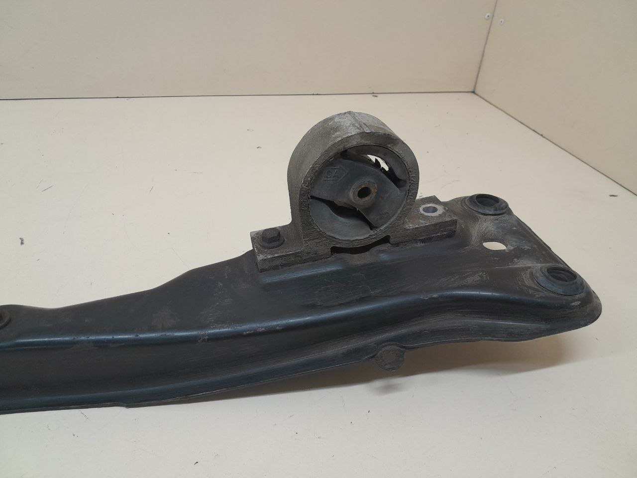 Балка передняя продольная Nissan Almera (N16) 2000-2006