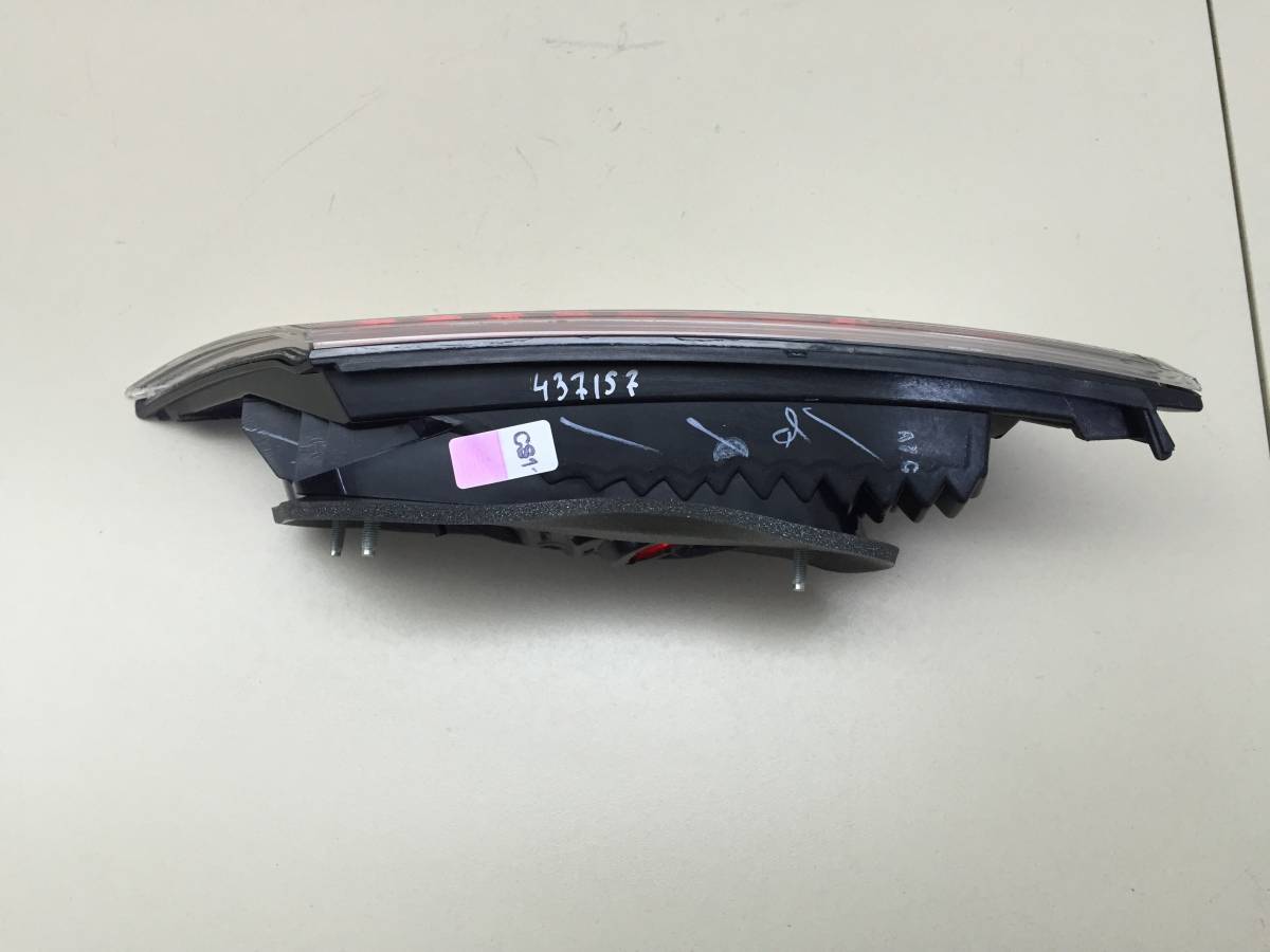 Фонарь задний внутренний левый Honda Civic 5D 2006-2012