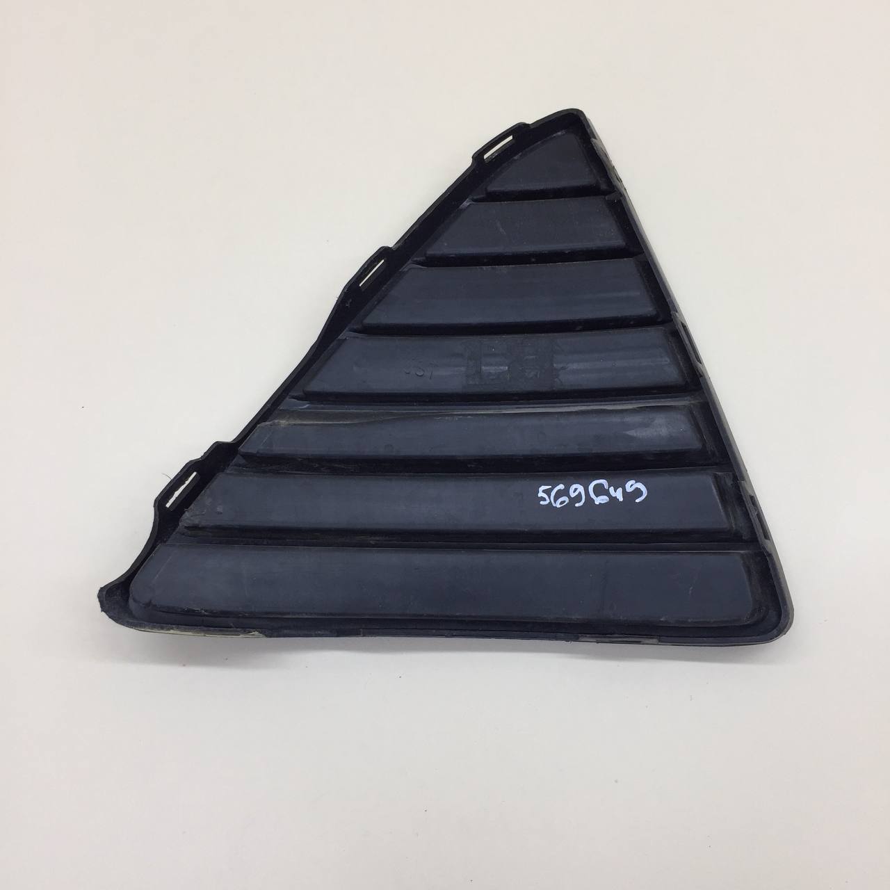 Решетка в бампер левая Ford Focus 3 2011>