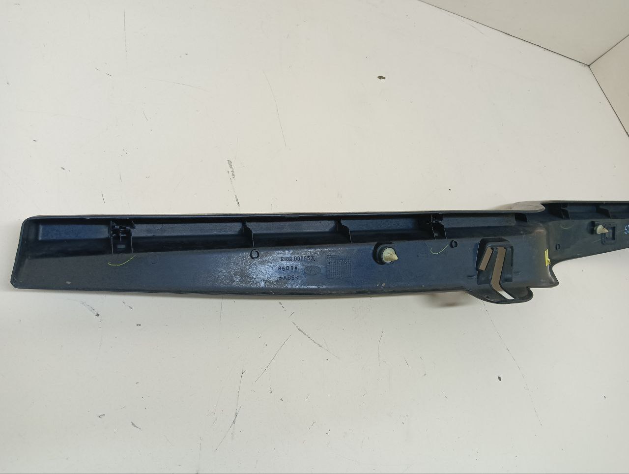 Накладка двери багажника Land Rover Discovery 3 (L319) 2004-2009