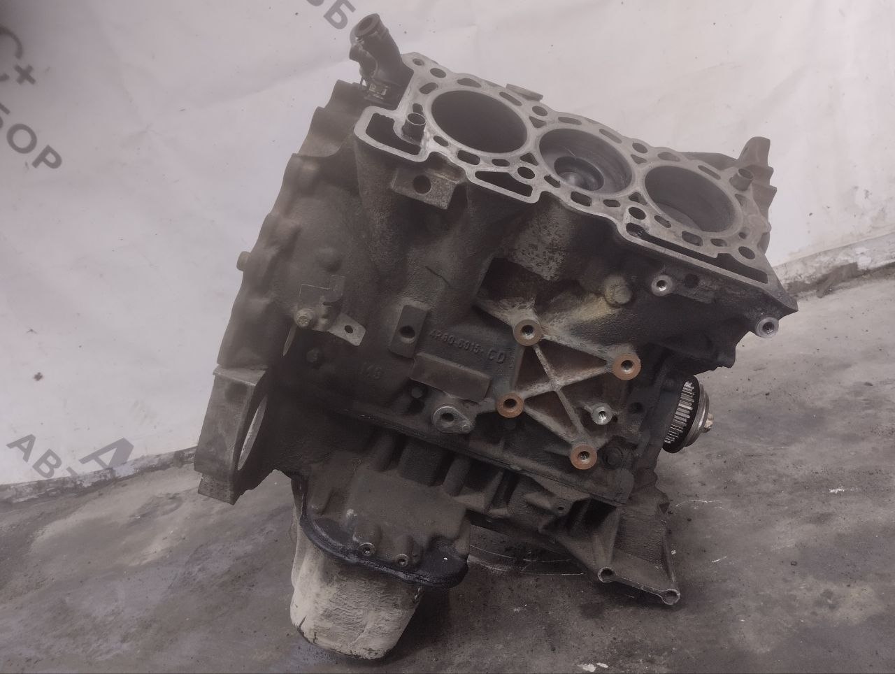 Блок двигателя Land Rover Discovery 3 (L319) 2004-2009 Блок двигателя Land Rover Discovery 3 (L319) 2004-2009