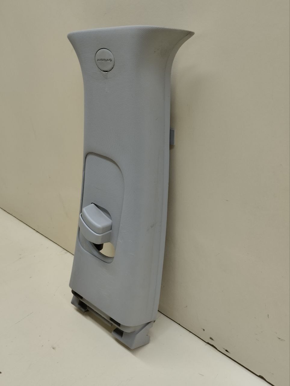 Обшивка стойки Hyundai ix35 (LM) 2010-2015 Обшивка стойки Hyundai ix35 (LM) 2010-2015