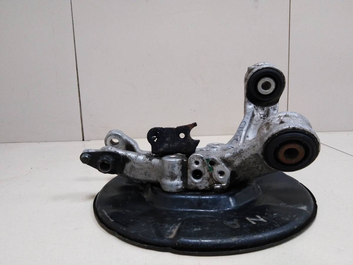 Кулак поворотный задний правый Honda Civic 4D 2006-2012 Кулак поворотный задний правый Honda Civic 4D 2006-2012