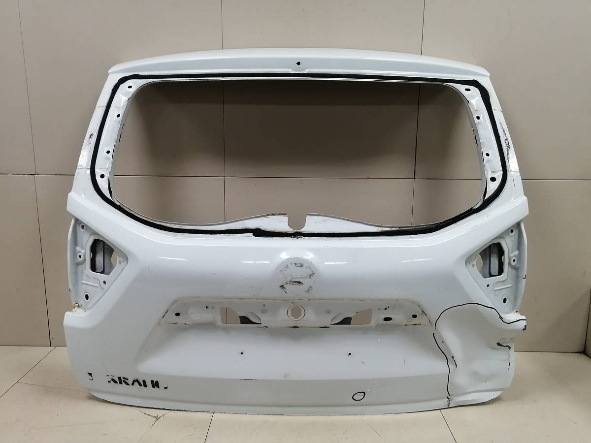 Дверь багажника Nissan Terrano (D10) 2014>