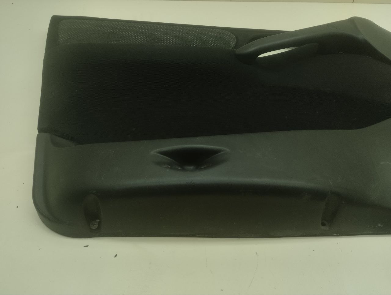 Обшивка двери передней левой Chevrolet Niva 2009-2020