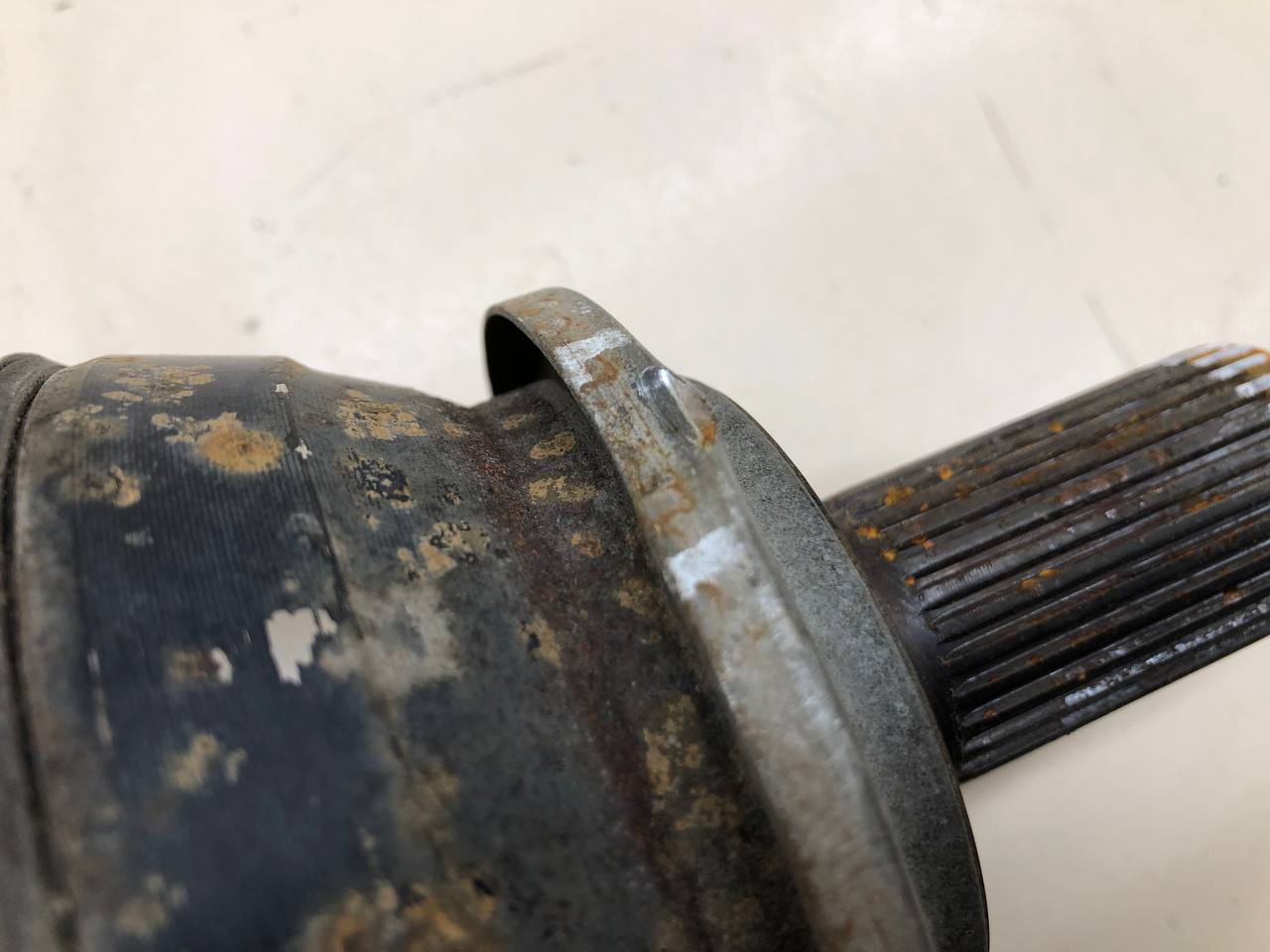 Полуось передняя левая Toyota Rav 4 (XA40) 2013-2019 Полуось передняя левая Toyota Rav 4 (XA40) 2013-2019