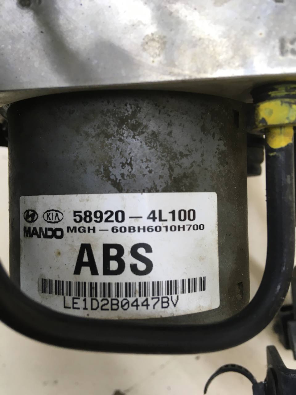 Блок ABS (насос) Hyundai Solaris (RB) 2010-2017 Блок ABS (насос) Hyundai Solaris (RB) 2010-2017