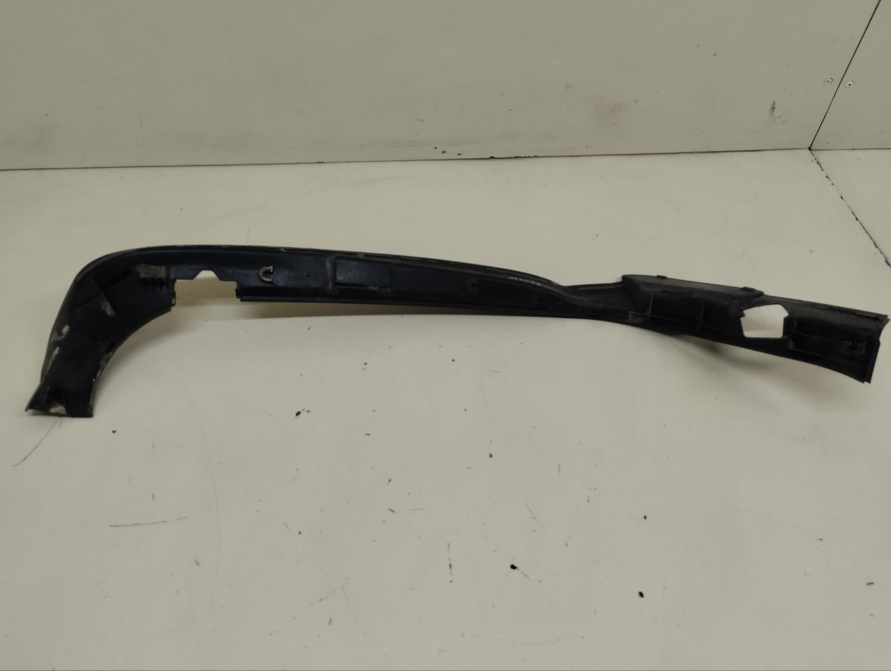 Накладка двери багажника Lexus RX 350 /450h (XL10) 2009-2015 Накладка двери багажника Lexus RX 350 /450h (XL10) 2009-2015