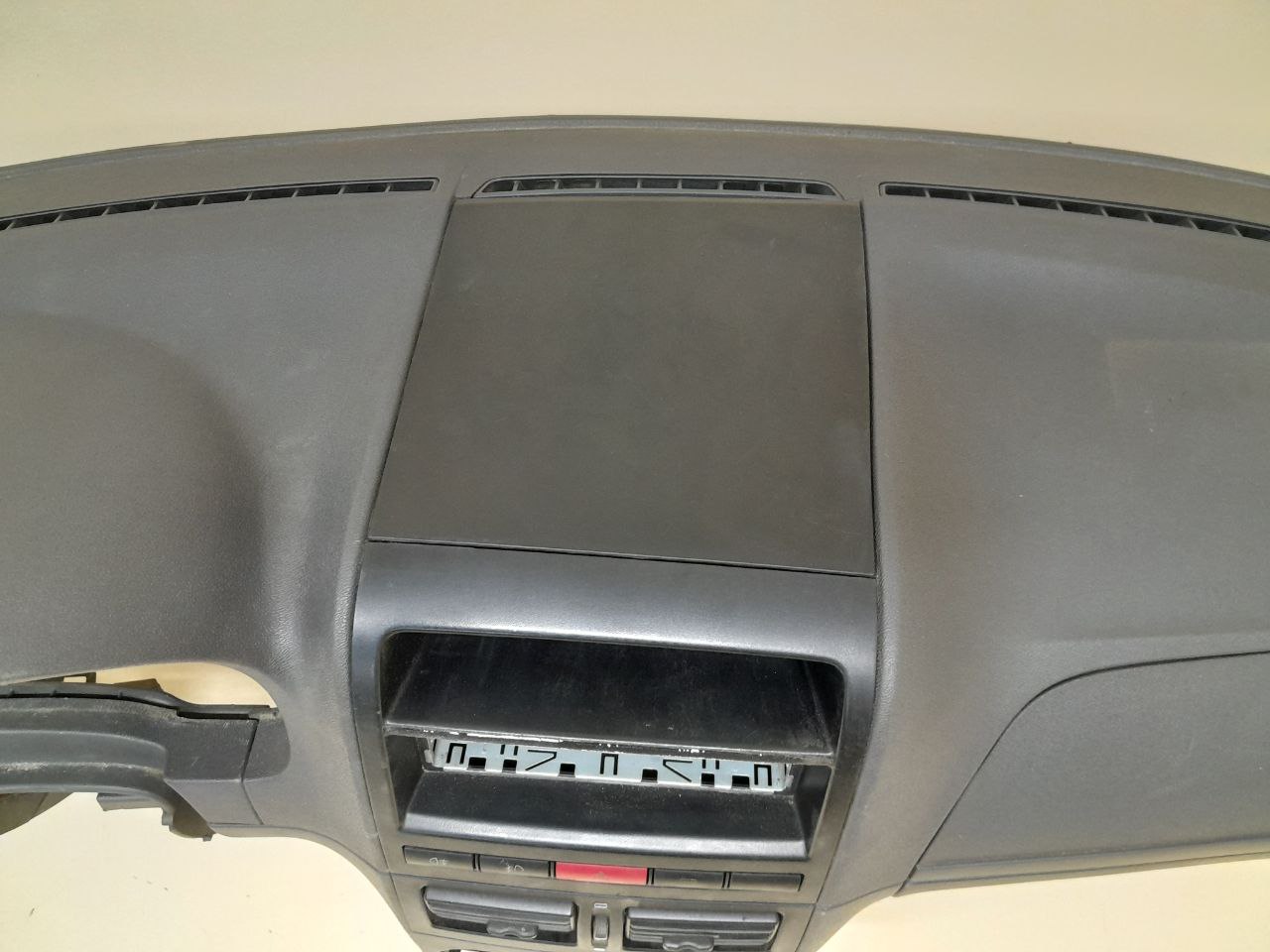 Торпедо Fiat Albea 2002-2012
