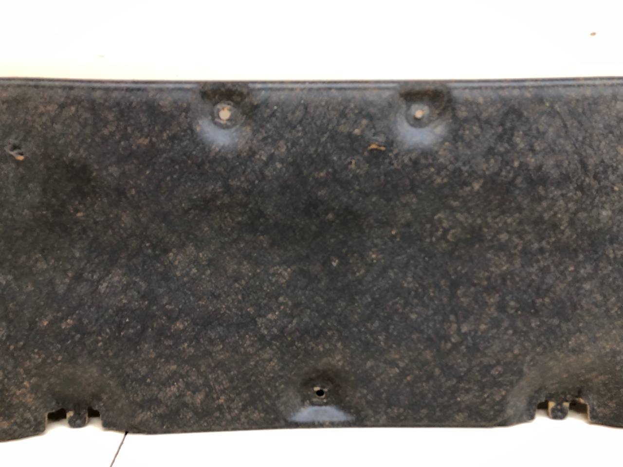 Шумоизоляция капота Toyota Rav 4 (XA40) 2013-2019