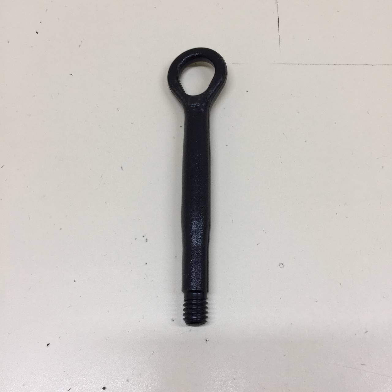 Крюк буксировочный Toyota Highlander (U40) 2007-2013 Крюк буксировочный Toyota Highlander (U40) 2007-2013