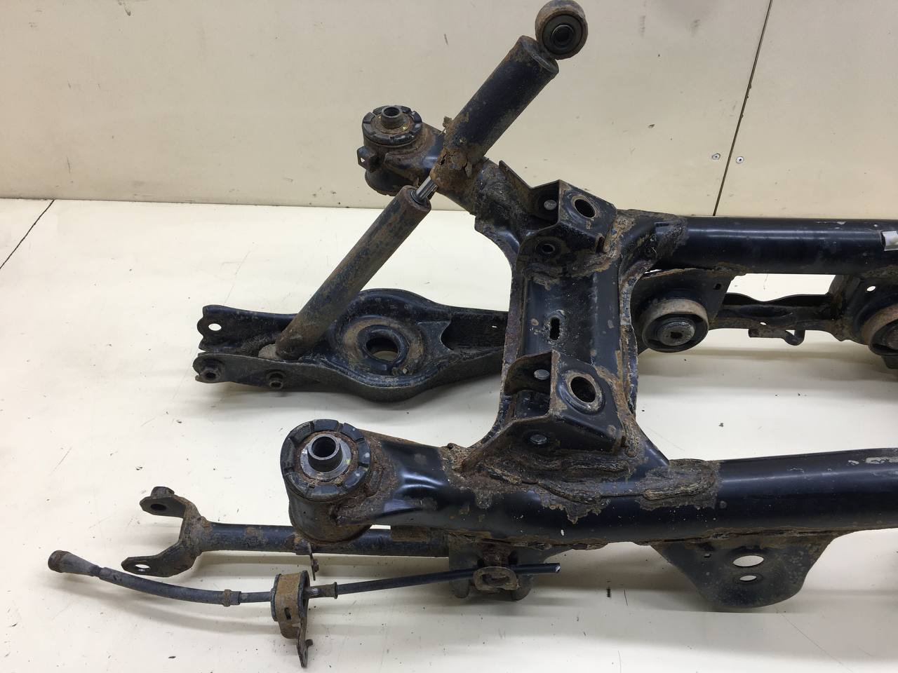 Балка задняя Suzuki Grand Vitara 2005-2015