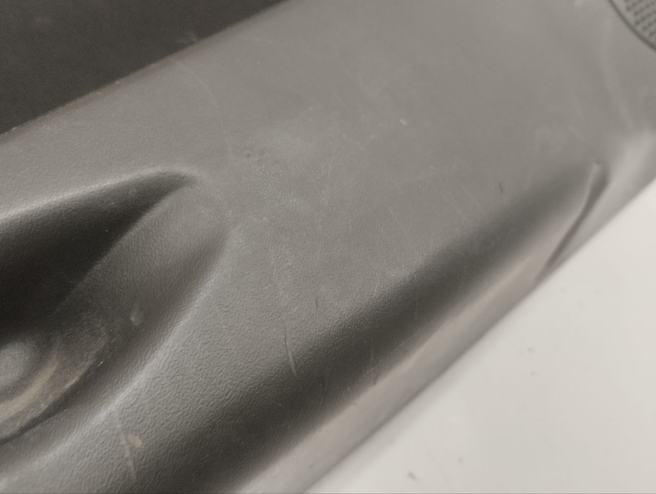 Обшивка двери передней левой Chevrolet Niva 2009-2020